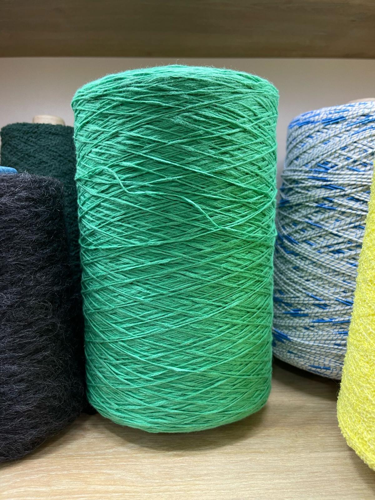 Yeşil Fantezi İplik