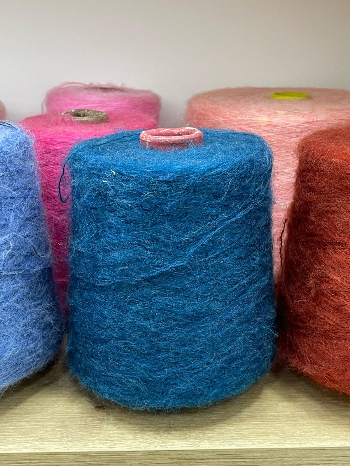 Petrol Mavi Fantezi İplik